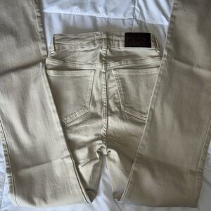 FITJEANS FLARE PANTS 🤍